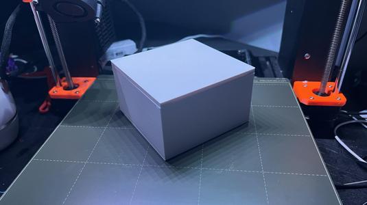 Square Box Magnetic Lid
