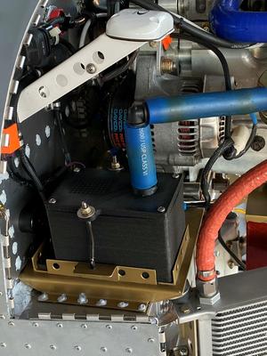 RV-12 Oil Vent Collection Box