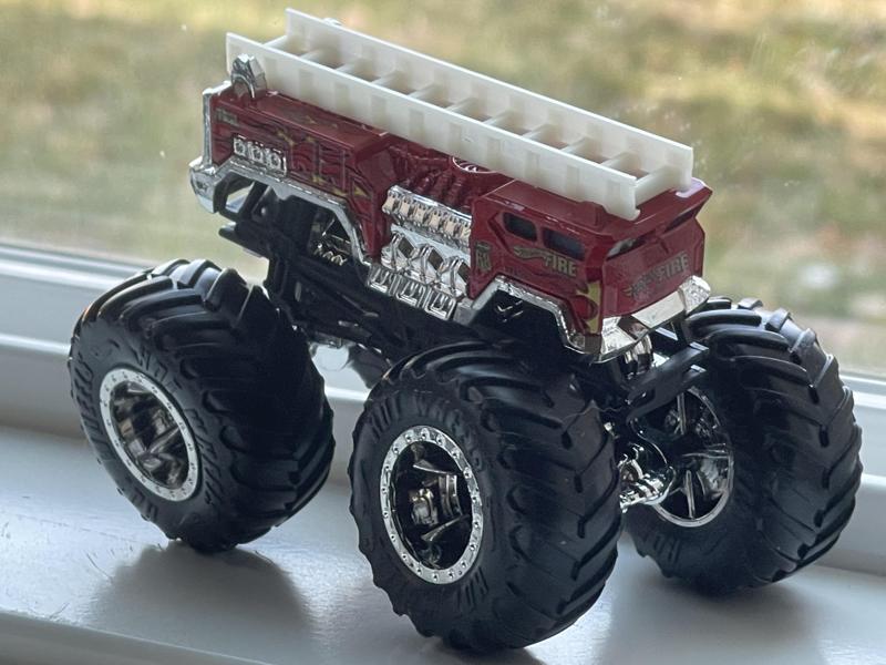Replacement ladder for 5 Alarm Hotwheels Mostertruck Firetruck