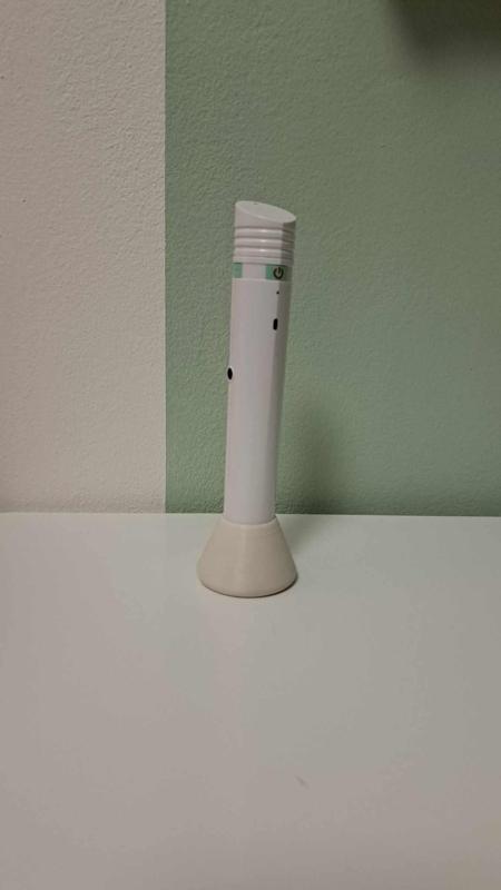 Albi pencil holder