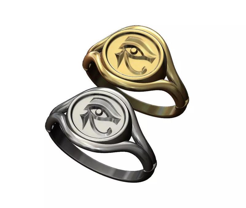 Oval Eye of Horus motif signet ring