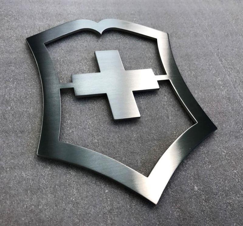 Victorinox Swiss army LOGO