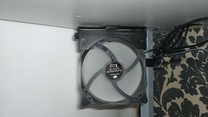 PC 120mm and 140mm fan desk / under desk mount