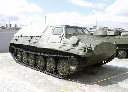 GT-T  amphibious tracked transporter-tractor, 1:87.