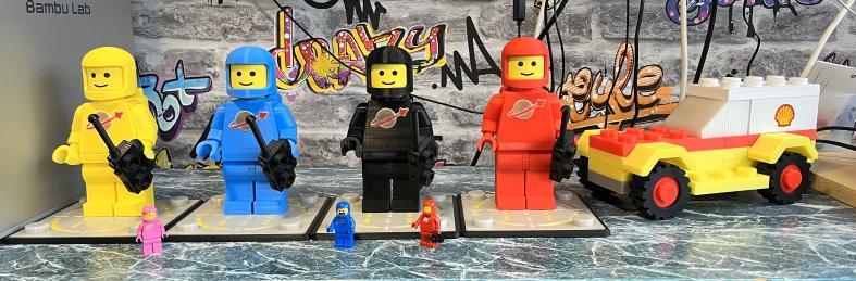 Space Base Plate for Giant Figure