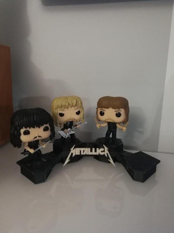Exhibition stand for Funko Pop Metallica set