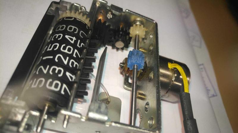 LS 400  Lexus odometer replacement gear