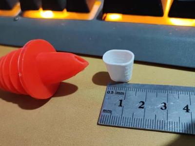 Cap for oil/vinegar spout