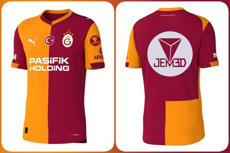GALATASARAY 25-26 T-SHIRT DECORATION INCLUDES KEYCHAIN (WITHOUT AMS)