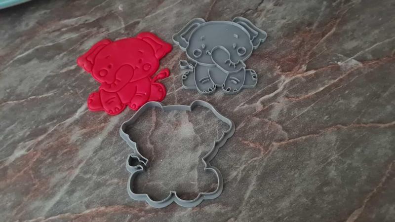 Elephant cookie cutter
