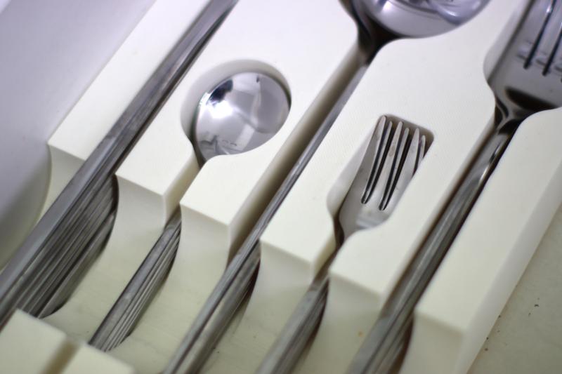 Silverware tray