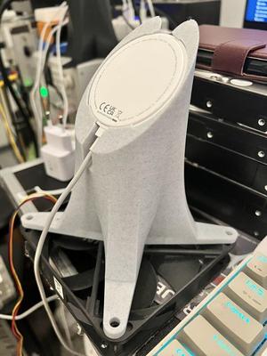 ANKER A2567A PowerWave charge pad stand