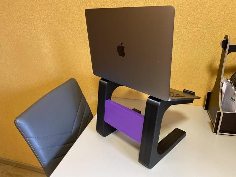 Laptop DJ Stand