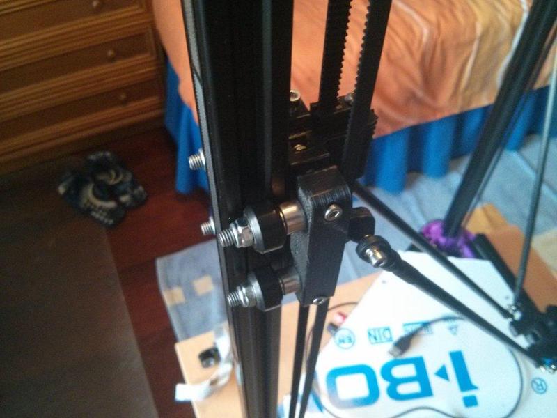 Delta V-Slot Carrier