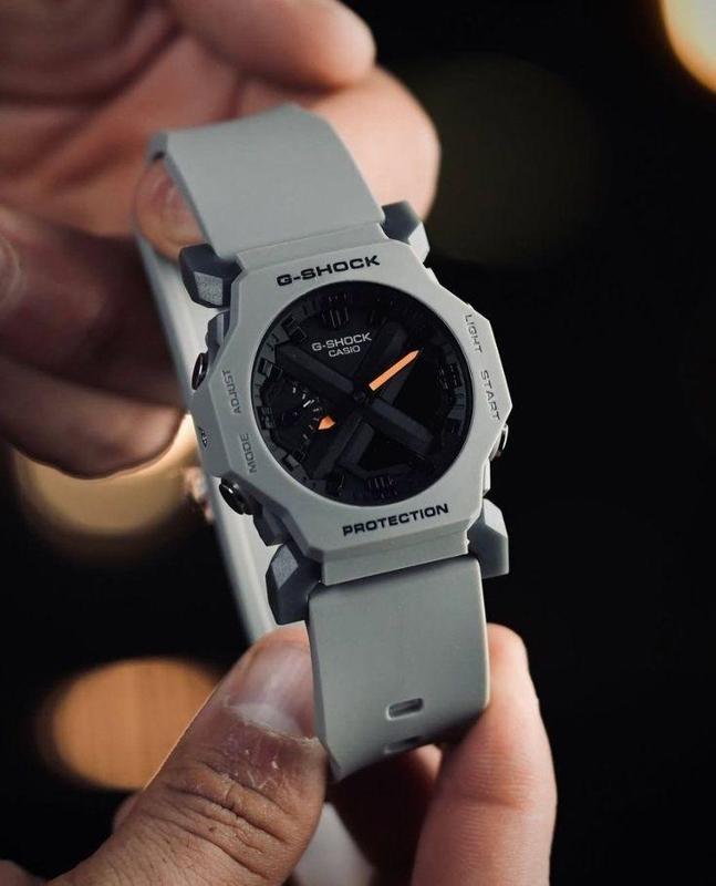 G shock 2300
