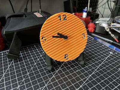 Asymmetric Modern Table Clock