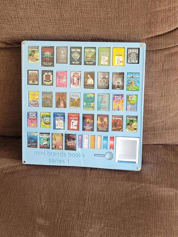 mini brands books series 1 display