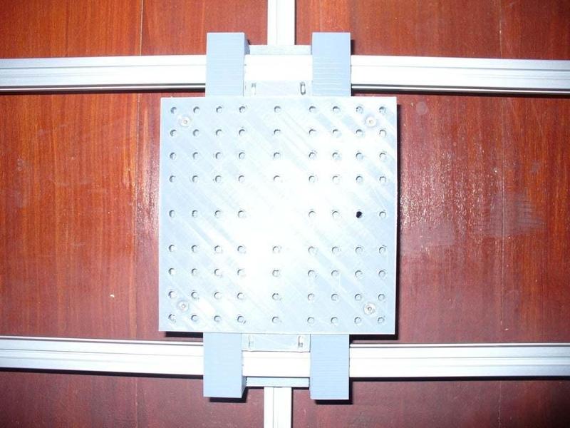 Adjustable Vacuum Clamp Table