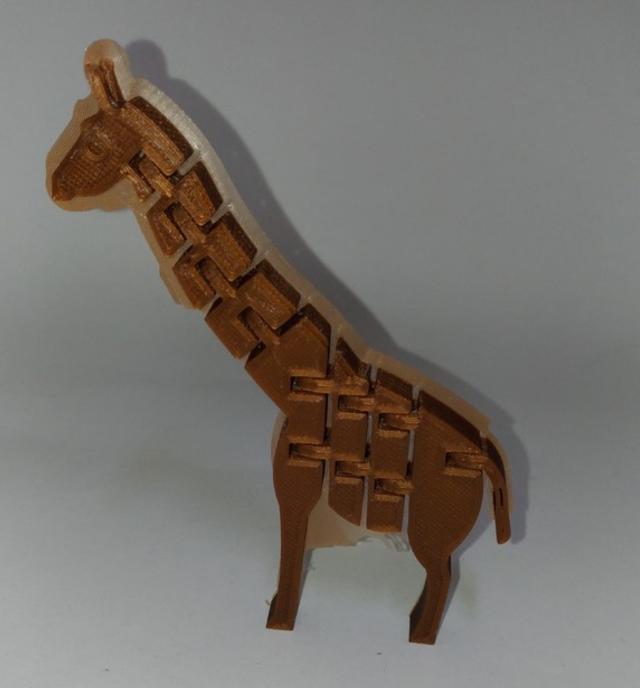Twists & bends Giraffe by orangeteacher