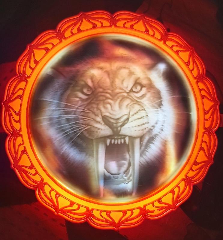 Wild beast sabretooth night lamp