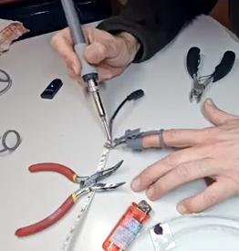 FINGER TOOL 4 TINNIG WIRE for led lights