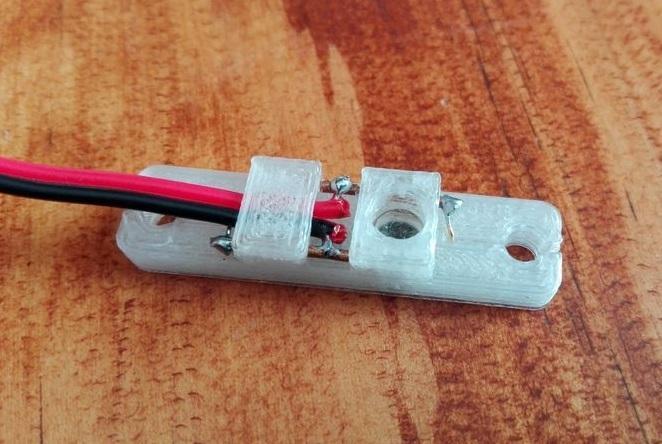  Contactless Metal Detector With Reed Contact