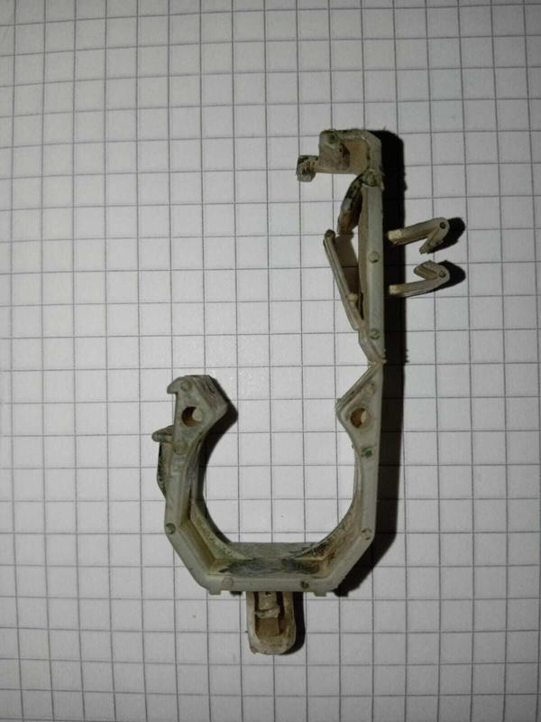 PIN PARA INSTALACIÓN DE AUTO DIÁMETRO 24MM/PIN FOR CAR INSTALLATION DIAMETER 24MM