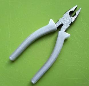 Replacement plier grips (TPU recommended)