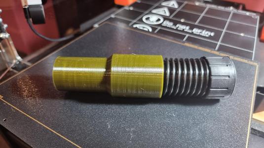 Vacuum Hose Adapter / Koncovka hadice vysavače