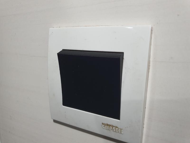 Switch Plate Sets for Clipsell, Perhaps Clipsal Vivace too