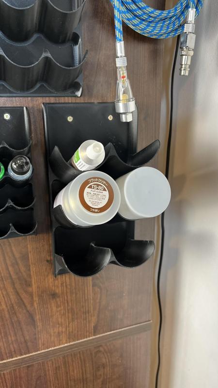 Tamiya Spray Lacquer (100ml) Wall Mount