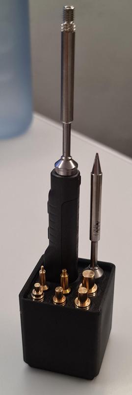 Gridfinity holder for Pinecil and CNC Kitchen Heat insert Tips