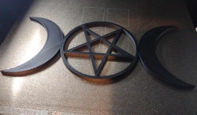 Triple moon Pentacle 