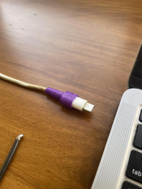 macBook USB cable protector