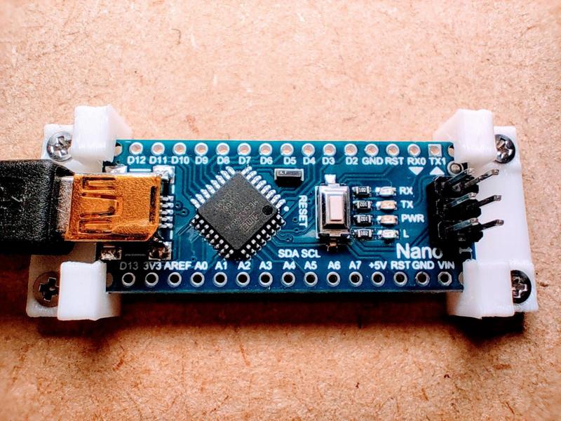 Arduino NANO mounter for wooden boards