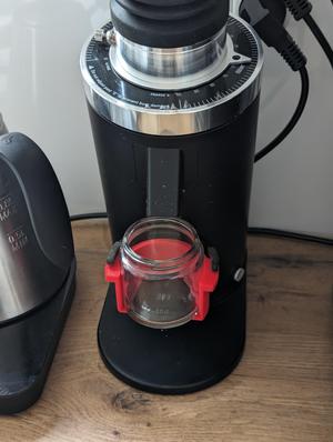 DF64 coffee grinder glass dosing cup holder
