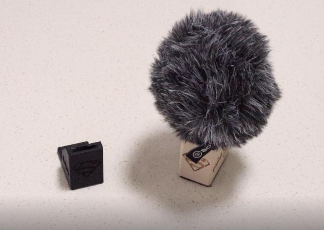 Microphone Stand for the BOYA MM1.