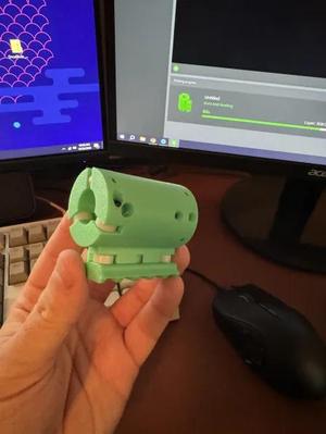 Worker Seagull Bearing Priming Block