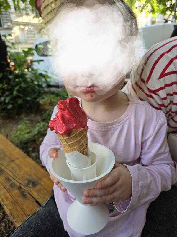 Drip free ice cream cone holder and stand