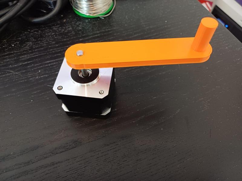 NEMA (17) Hand crank