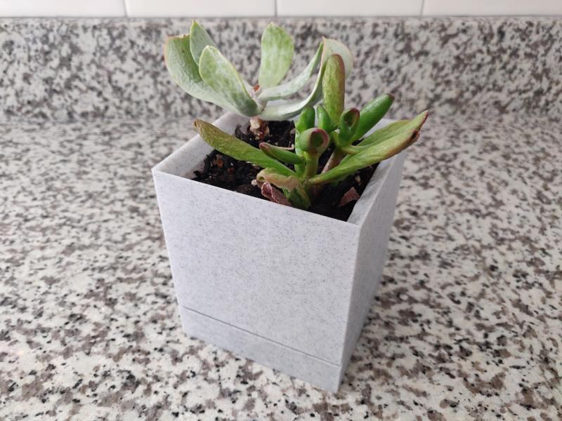 Minimal Planter with Drainage