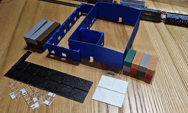 N Scale Trucking Company Additional Roofs