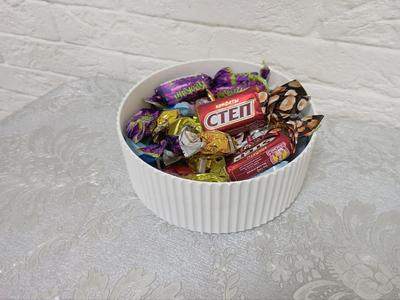 Candy dish