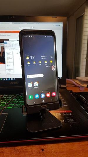 Smarthphone adjustable stand