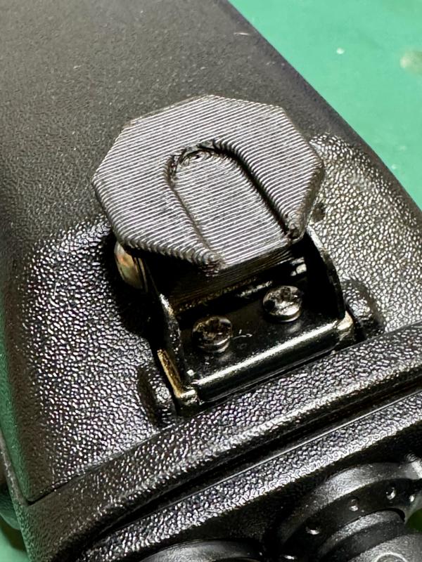 TYT MD-UV390 KlickFast Stud