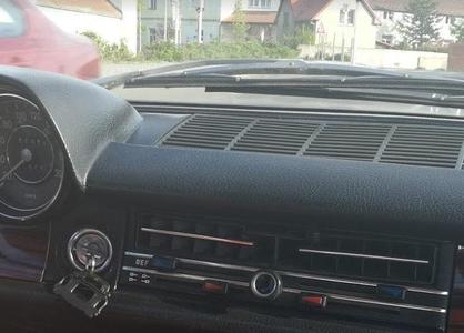 Speaker cover (middle) for Mercedes w114 coupe