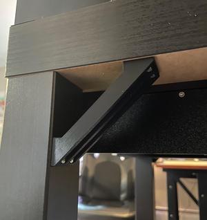 Lack Enclosure Leg Support/Stiffener