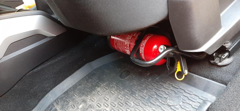 Dacia Duster 2 - Extinguisher holder