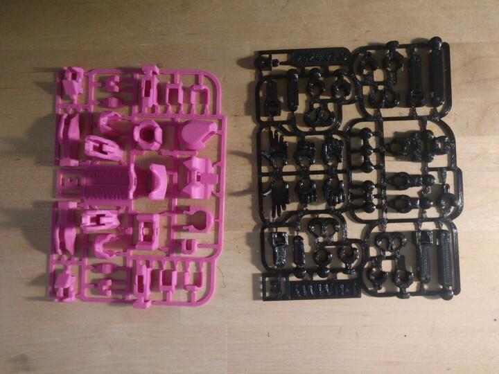 Duffy-13 : feminine Dummy-13 on runners