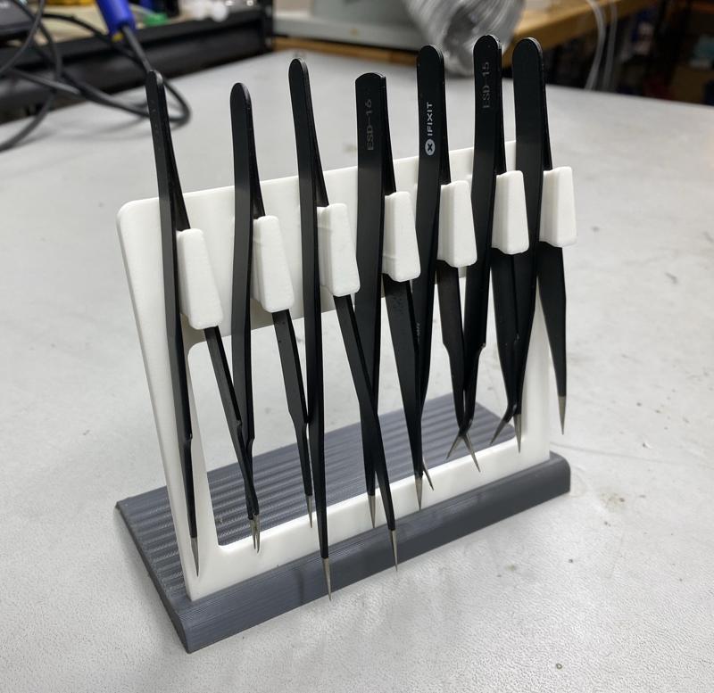 Desktop Tweezer Holder Stabilized